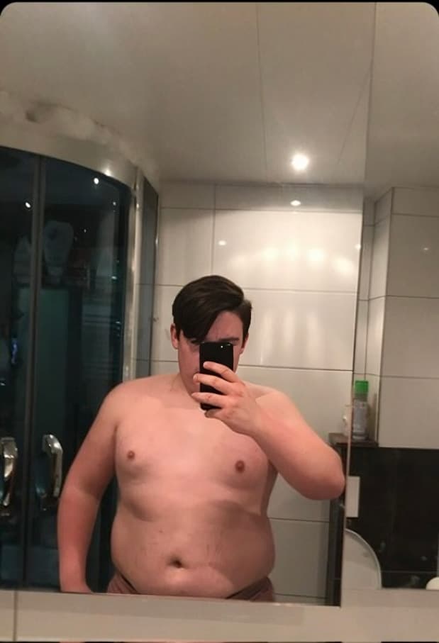 Dario op zijn zwaarste punt, 110 kilo, spiegelfoto